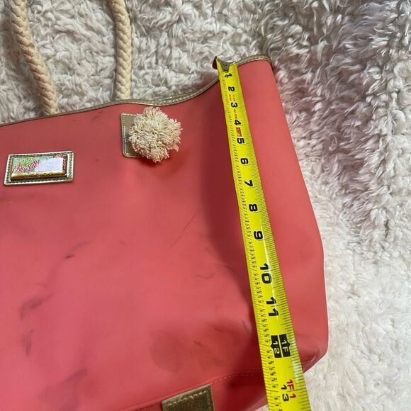 Lilly Pulitzer X Large Beach Bag   & Pouch Rubber Pink gold trim robe straps - Picture 11 of 16